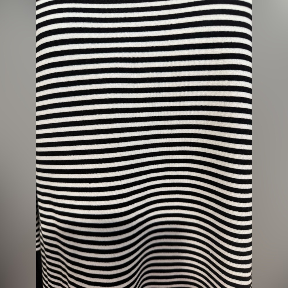 NWOT Beach Lunch Lounge Collection Sloane Bell Sleeve Black & White Striped Top - Picture 4 of 9